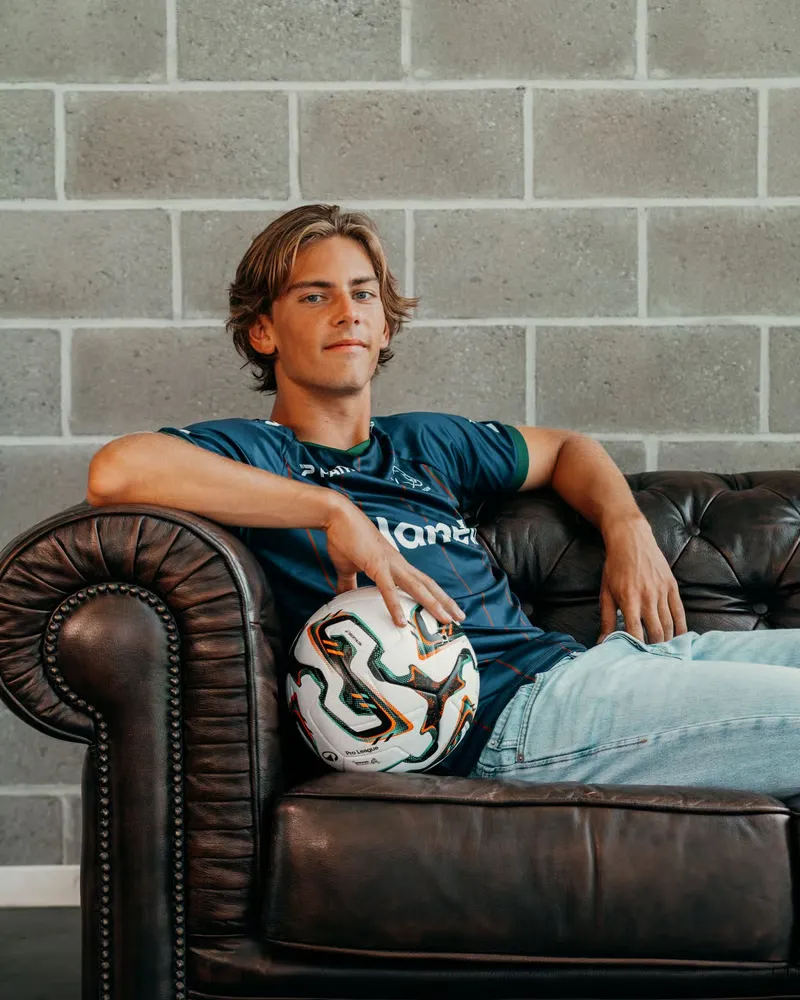 Terza maglia 2025/26 Zulte Waregem Donna - immagine 2