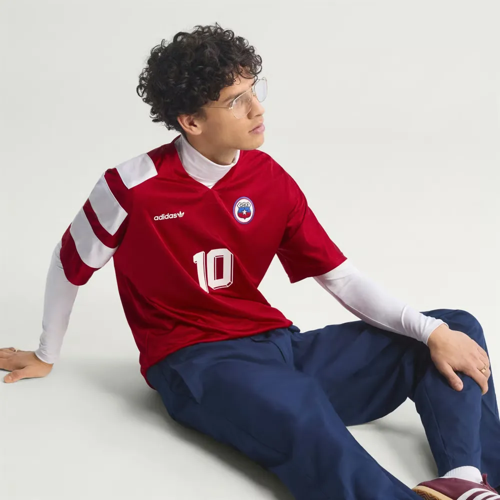 2623358_4904D633-814C-B032-04C7-3DE1D37CF6B9