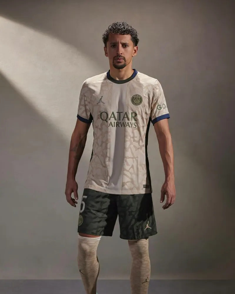 Pantaloncini replica quarta uomo PSG 2023/24