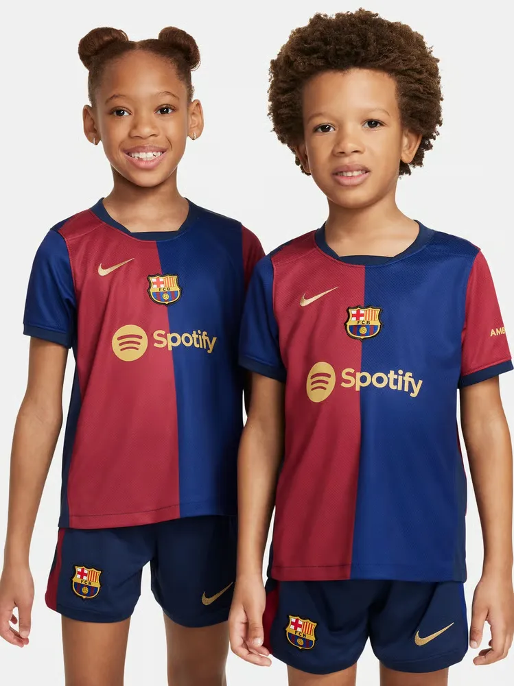 Kit Casalingo Bambino FC Barcelona 2024/25